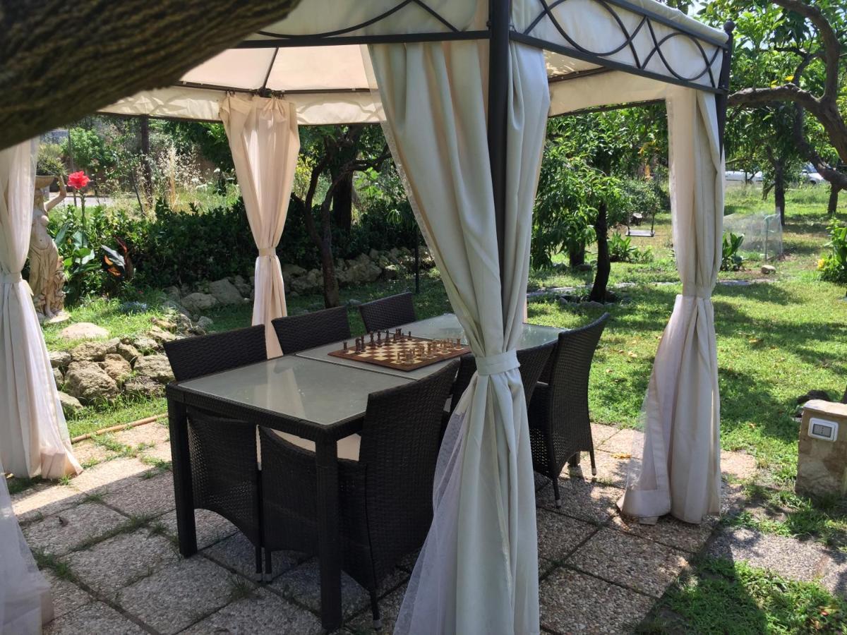 Goddess Yard Vila Tropea Exterior foto