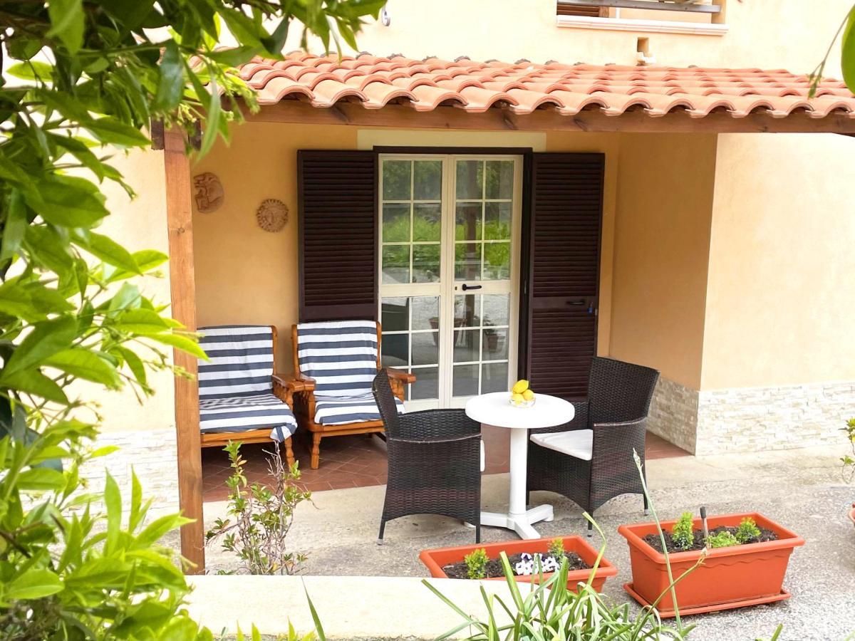 Goddess Yard Vila Tropea Exterior foto